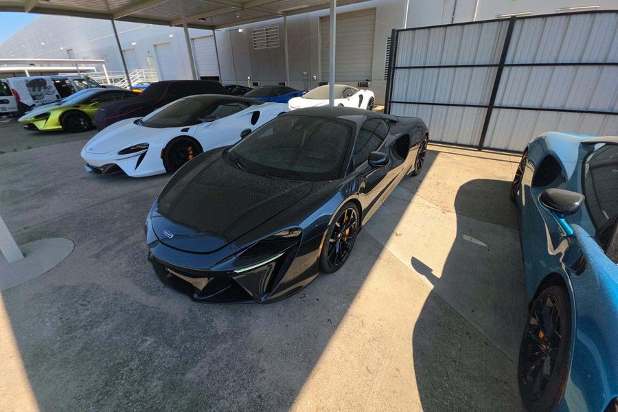 2023 McLaren Artura Vision for sale