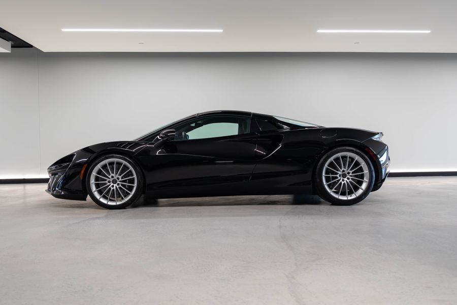 2025 McLaren Artura Spider for sale